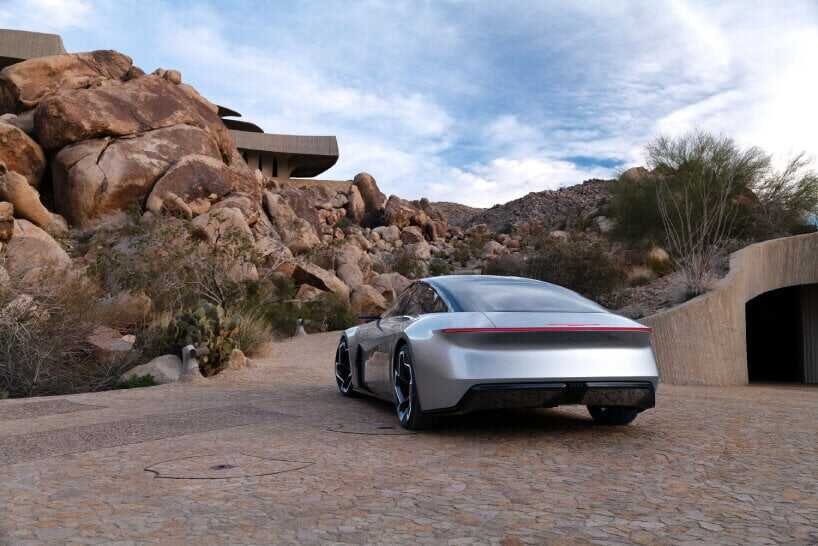 chrysler new electric concept car halcyon (2).jpg